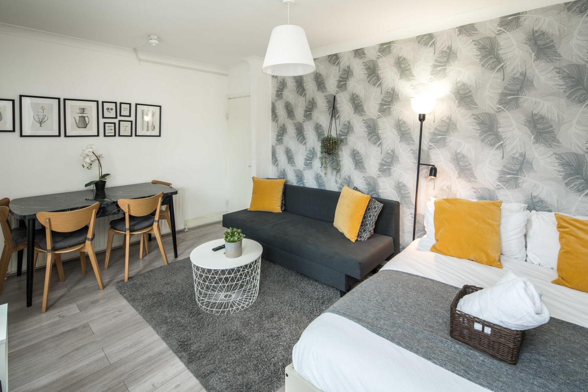 Private Double Room Shared Bathroom Near City Centre Londres Exterior foto