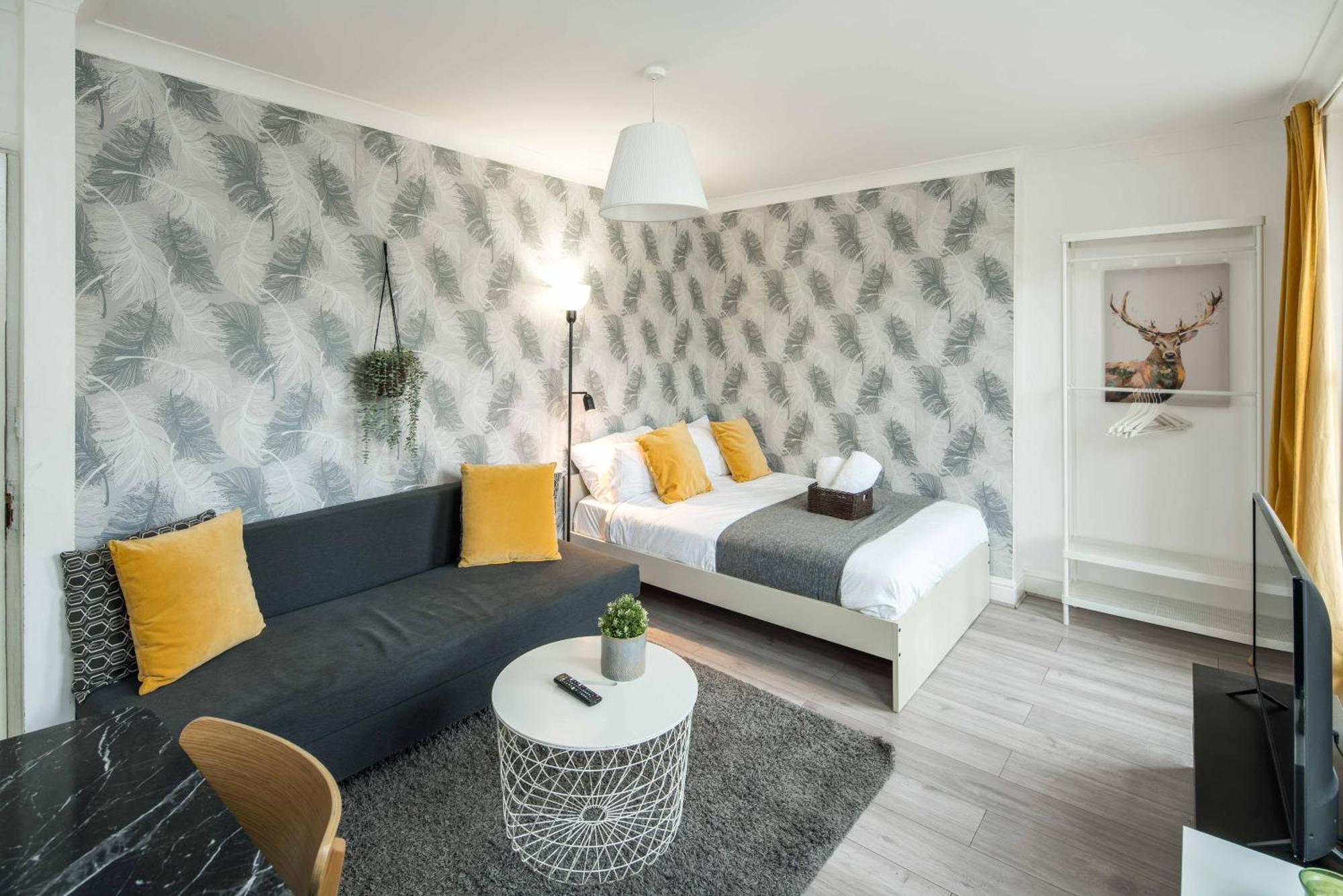 Private Double Room Shared Bathroom Near City Centre Londres Exterior foto